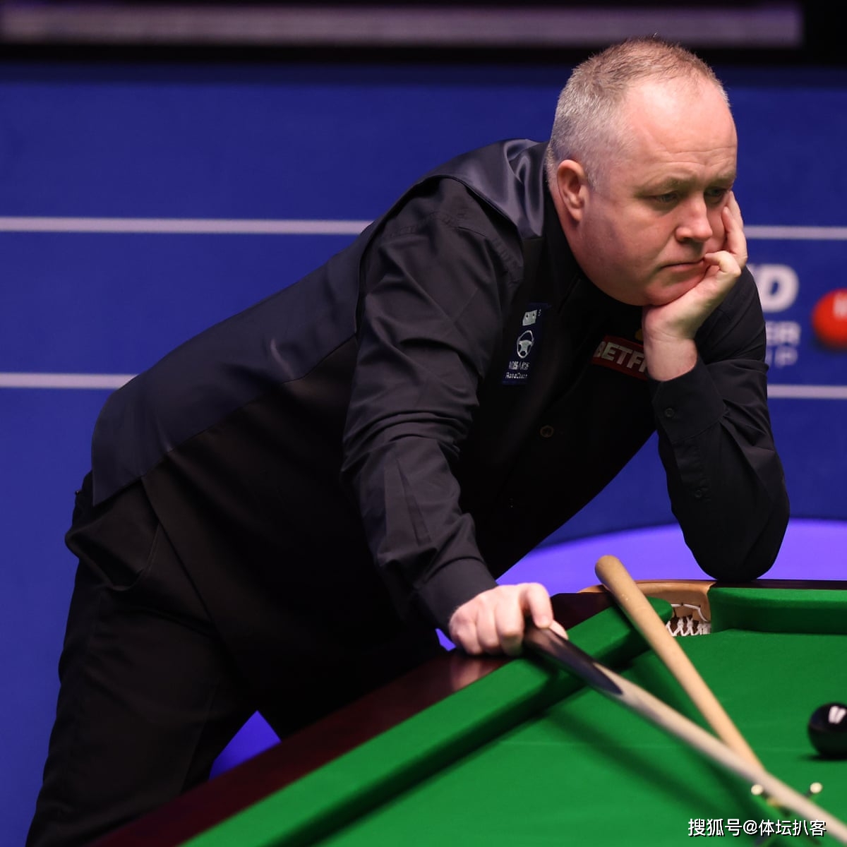 引人注目 引人注目